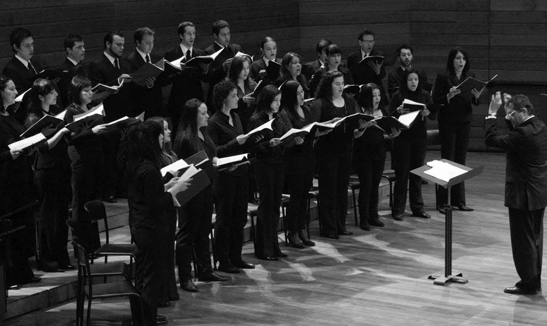 Coro de la Ópera de Colombia - Latinoamérica en el corazón 
