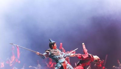 Teatro de Ópera y Danza de Ningbo, China – ‘Mulán, la leyenda milenaria de Oriente’. Dirección general: Zhou Liya y Han Zhen 